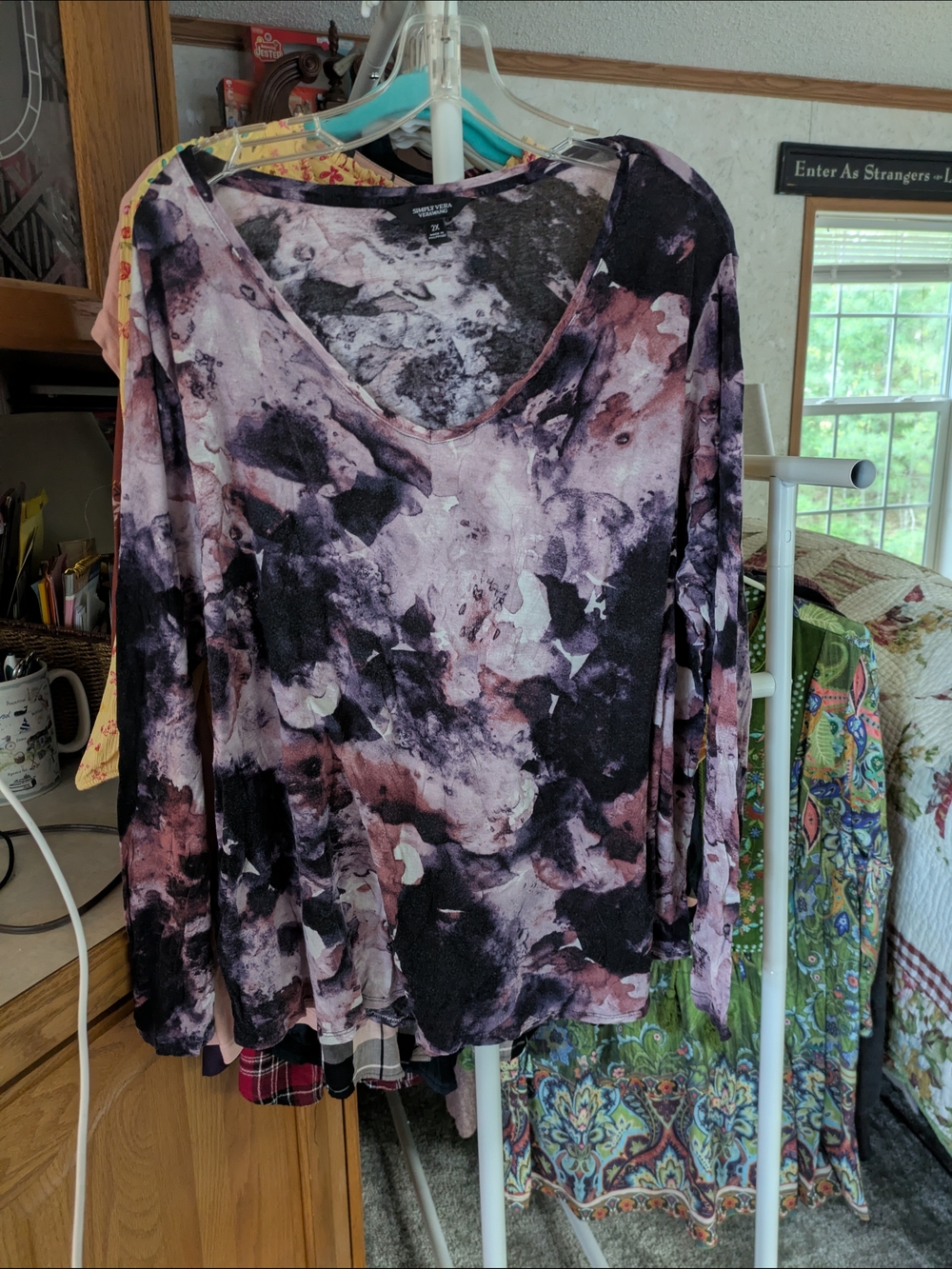 Simply Vera Vera Wang Purple and Black Tie-Dye V-Neck Long Sleeve Top